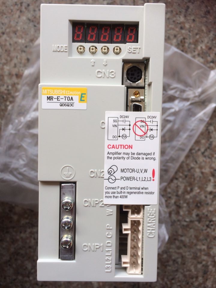 MR-E-70A 2.jpg MR-E-70A 2.jpg